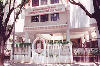 Exterior view of Bhagawan Mahaveer Jain College Bangalore.