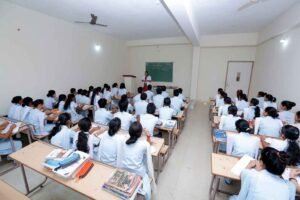 KR College of Nursing Students Learning
