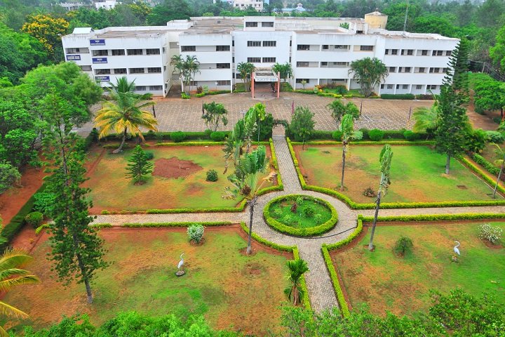 SJC Institute of Technology Bangalore campus (modern buildings, green spaces, students)